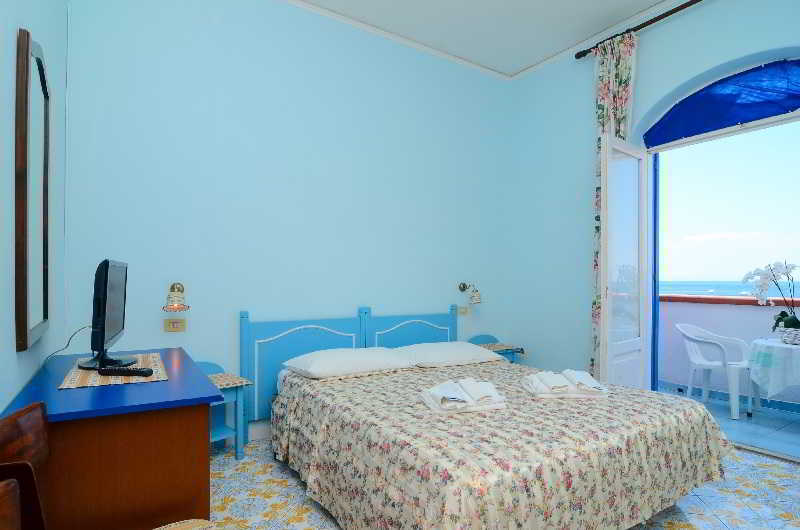 Hotel Terme Marina Lacco Ameno  Екстериор снимка