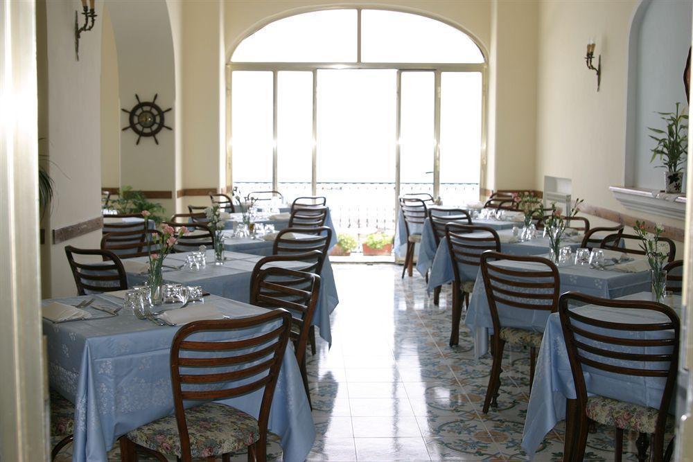 Hotel Terme Marina Lacco Ameno  Екстериор снимка