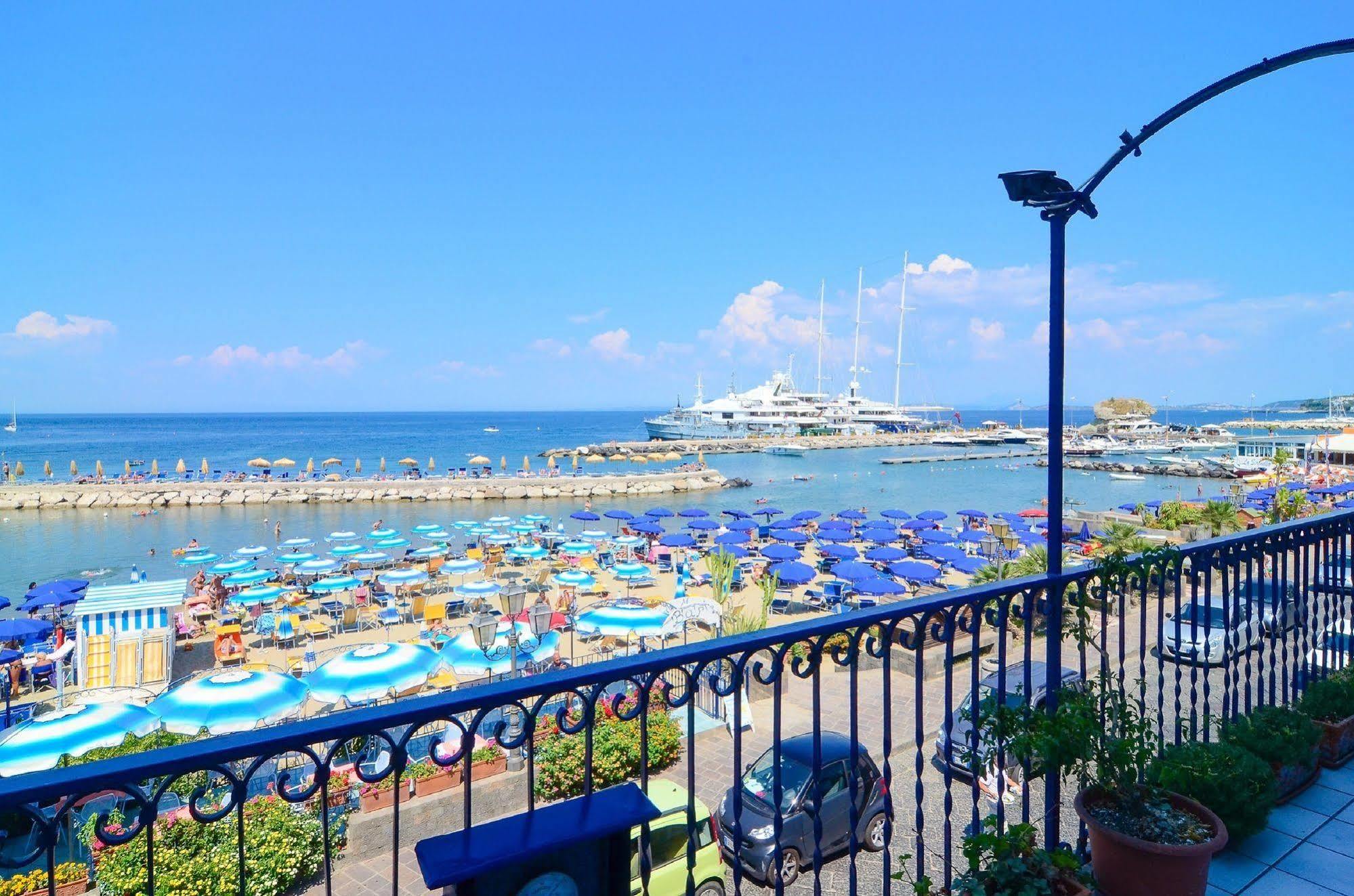 Hotel Terme Marina Lacco Ameno  Екстериор снимка